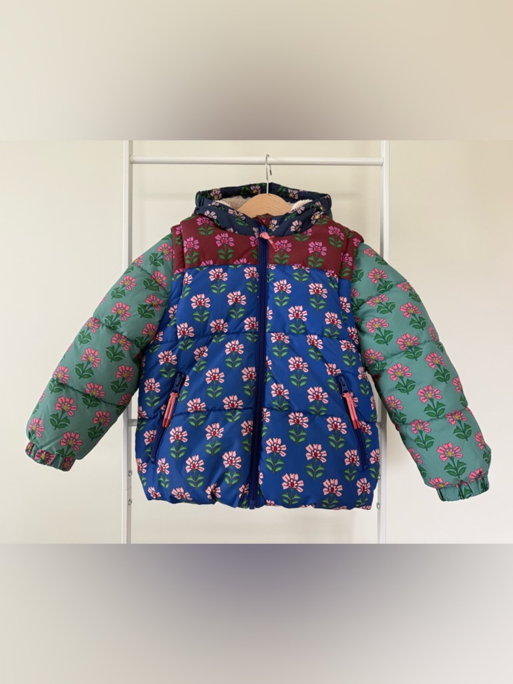 Mini Boden Kids Floral Puffer Jacket 4-5Y - Picture 3 of 9